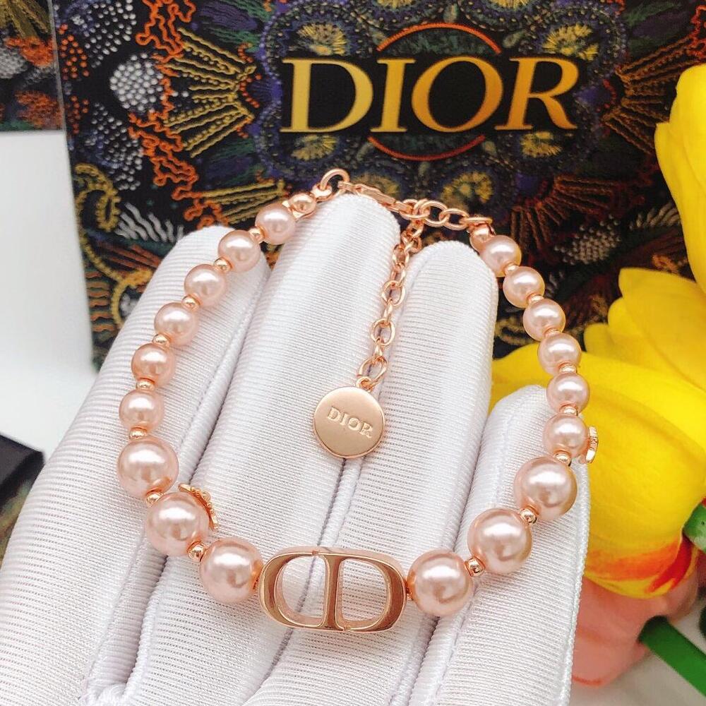 Christian Dior 30 Montaigne Pink Pearl Bracelet